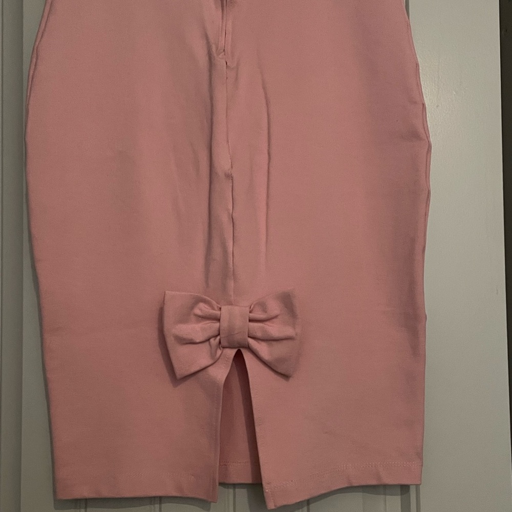 Flirty Bow Pencil Skirt in Light Pink